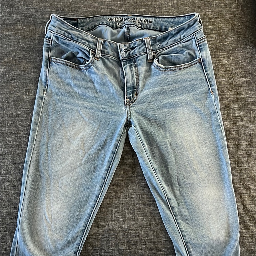 American Eagle Light Blue Jeans
